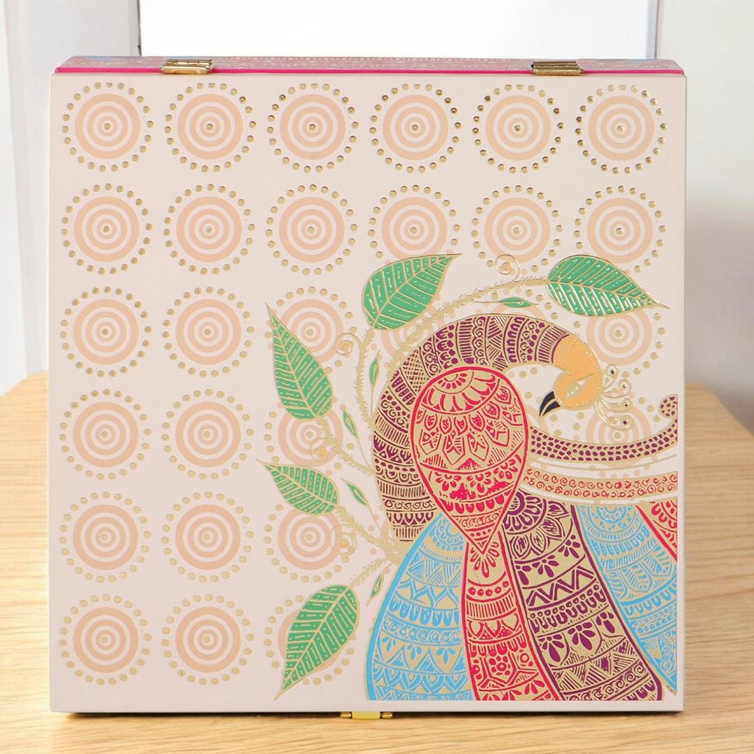 Golden Feast – Premium Wooden Dry Fruit Gift Box (2 Jars + 8 Compartments)