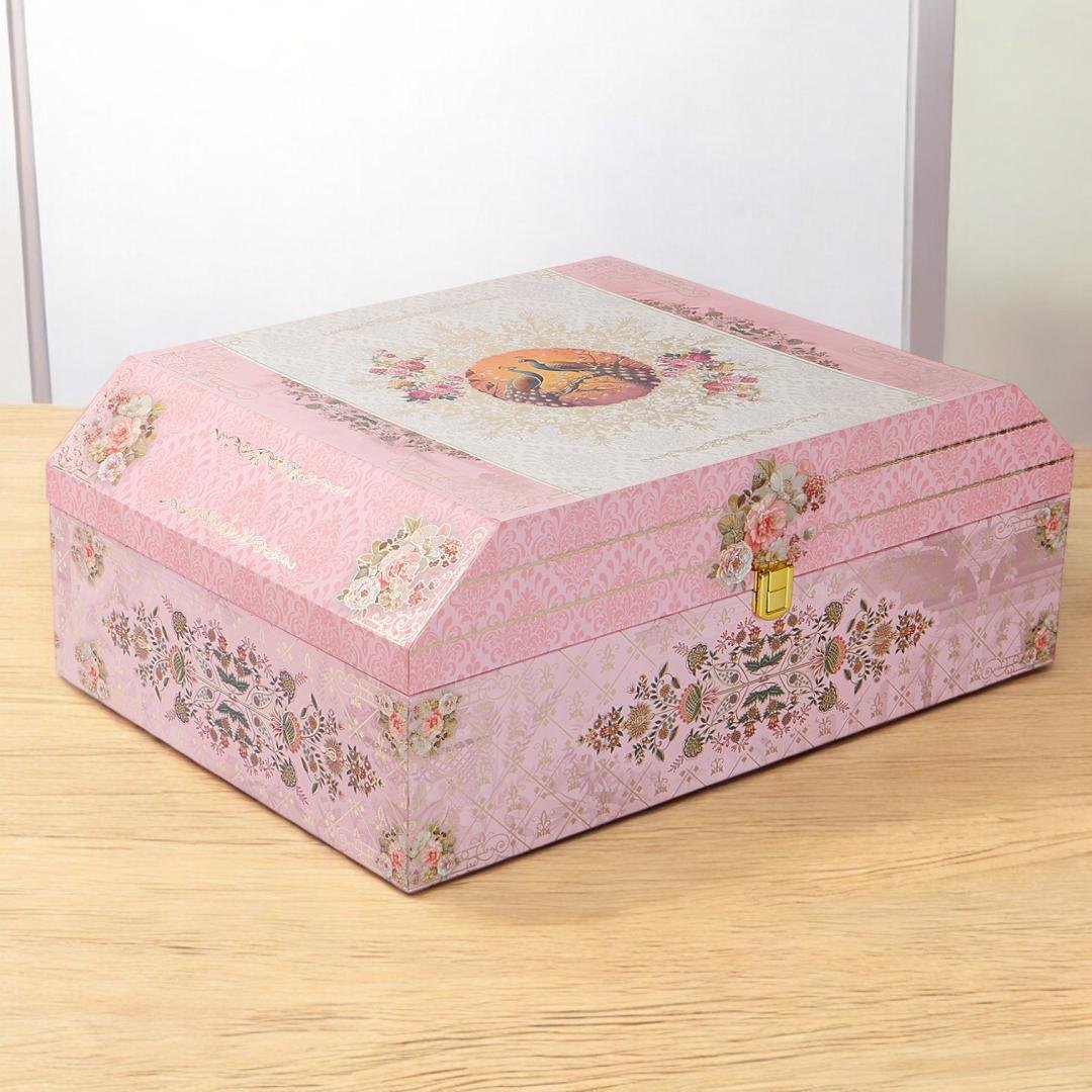 Luxury Wooden Gift Box – 3 Jars & 12 Cavities for Sweets & Dry Fruits